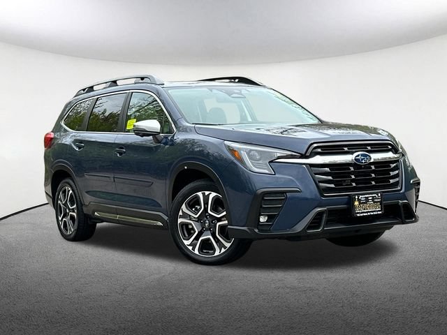 Used 2023 Subaru Ascent Limited w/ Technology Package AWD/4WD image 2