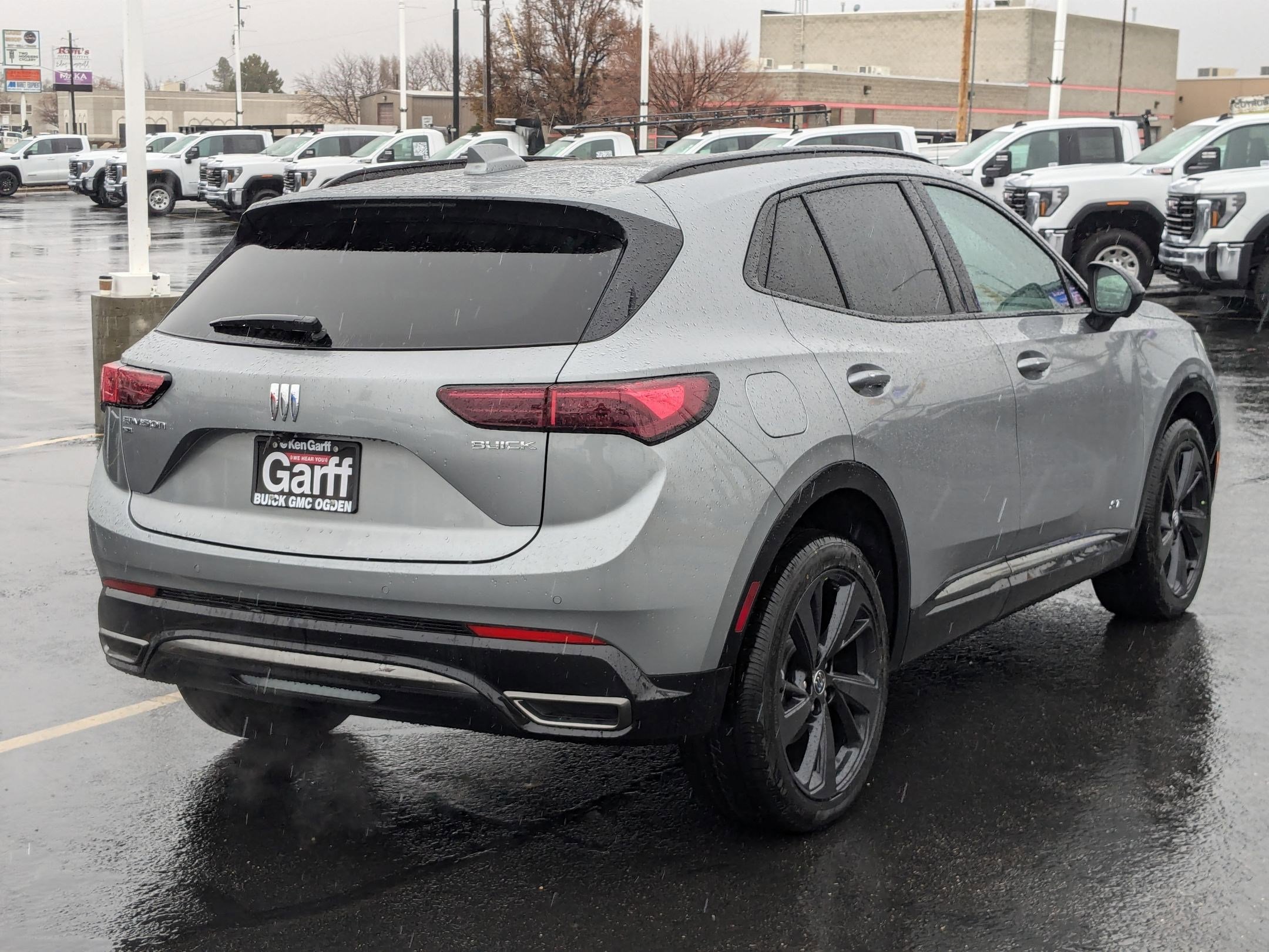New 2025 Buick Envision Sport Touring image 3
