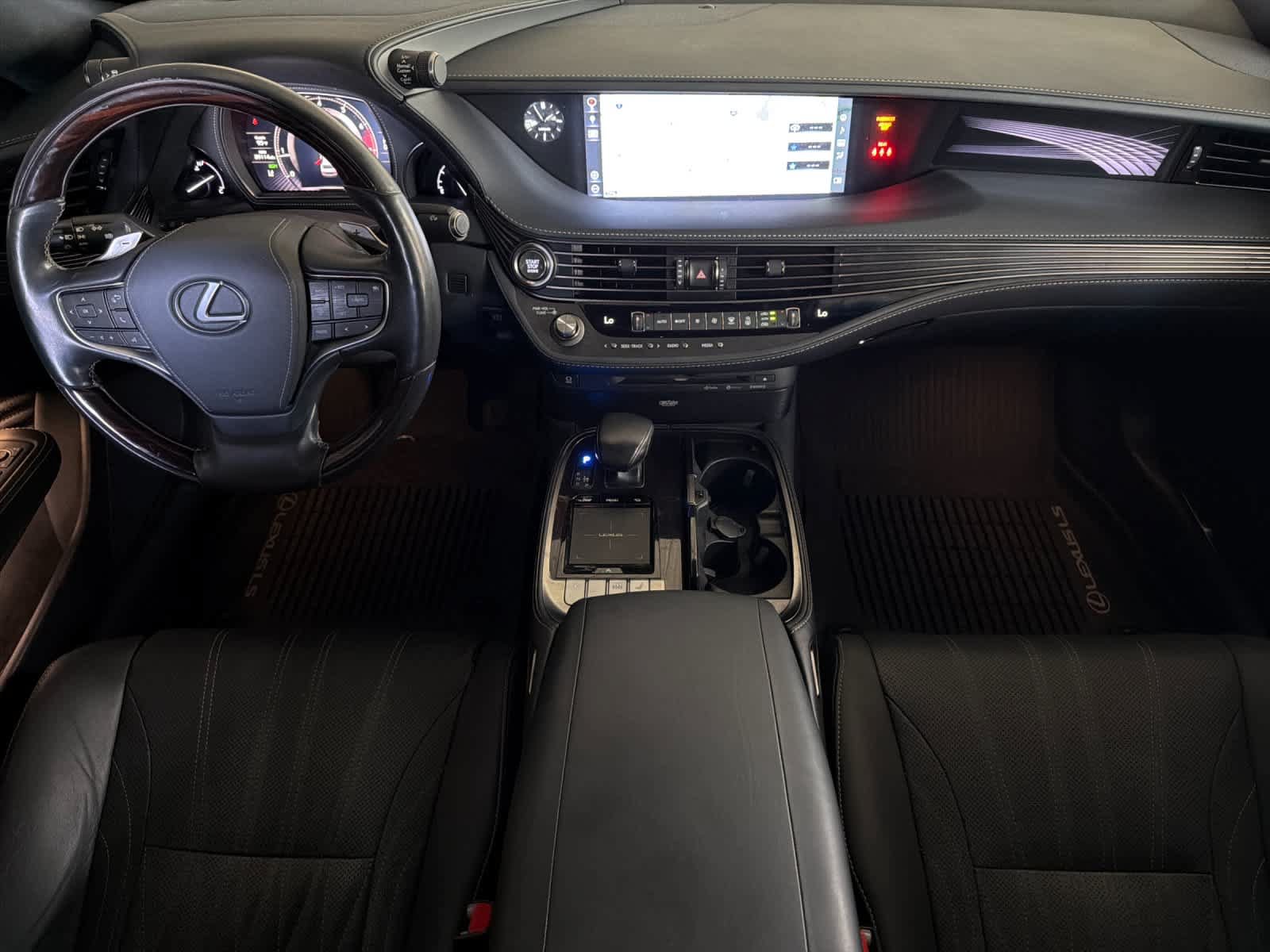 Used 2018 Lexus LS 500 w/ Interior Upgrade Package RWD image 3