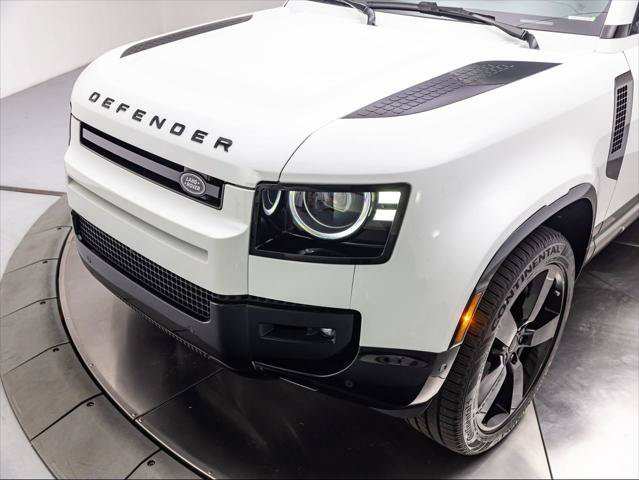 New 2026 Land Rover Defender 110 X-Dynamic SE AWD/4WD image 9