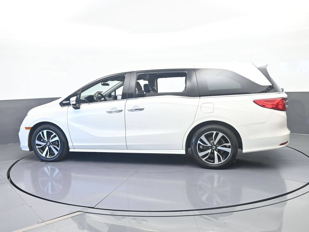 Used 2019 Honda Odyssey Elite image 3