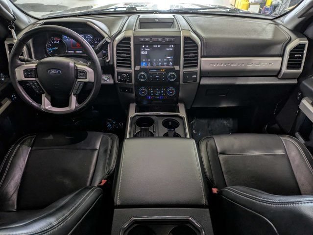Used 2019 Ford F250 Lariat w/ Lariat Ultimate Package AWD/4WD image 15