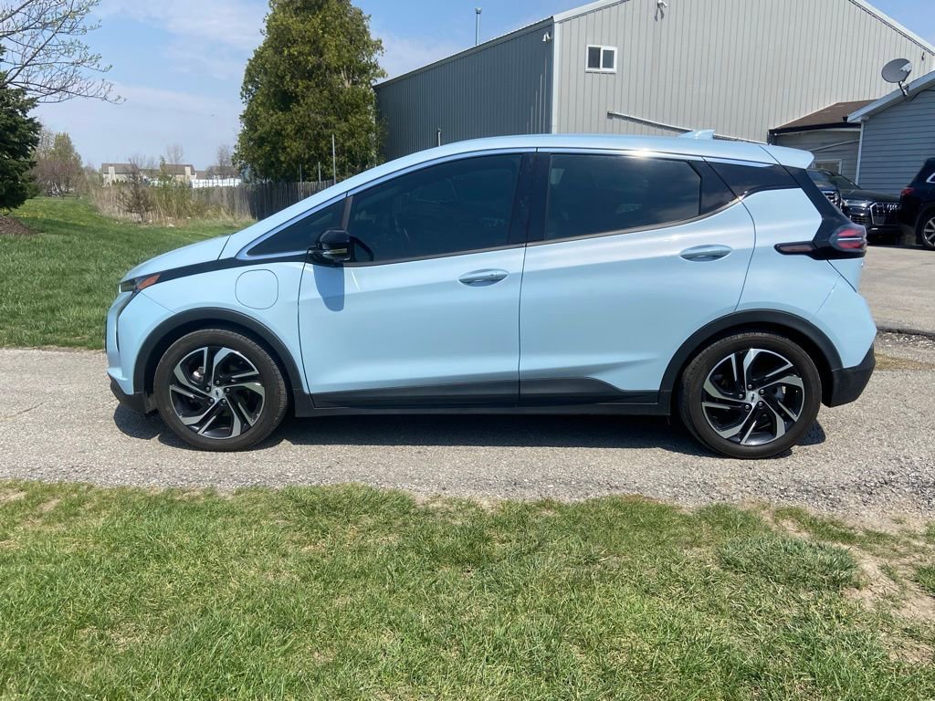 Used 2023 Chevrolet Bolt LT w/ Infotainment Package image 2