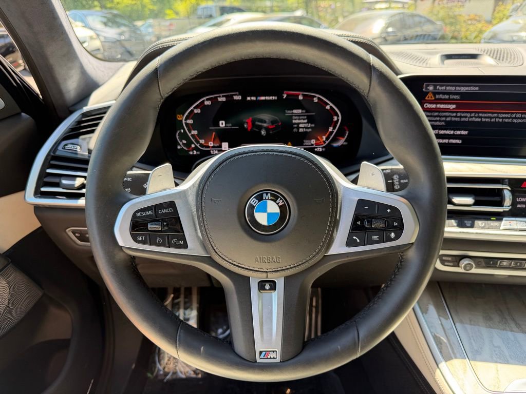 Used 2021 BMW X5 M50i w/ Executive Package image 16