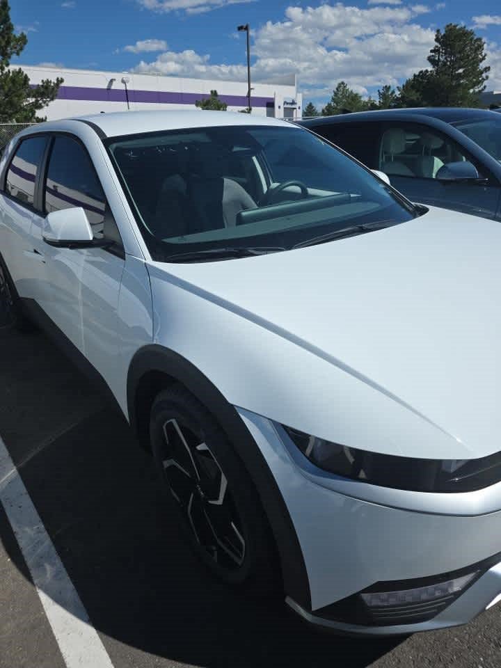 Used 2024 Hyundai Ioniq 5 SEL AWD/4WD image 4