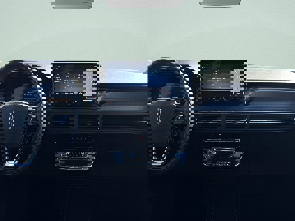 Used 2025 Lincoln Corsair Reserve w/ Jet Appearance Package image 15