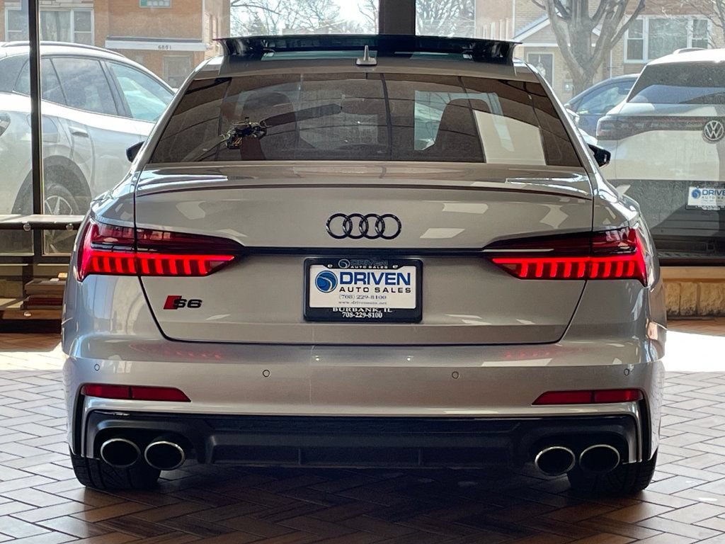 Used 2021 Audi S6 Premium Plus w/ S Sport Package AWD/4WD image 12