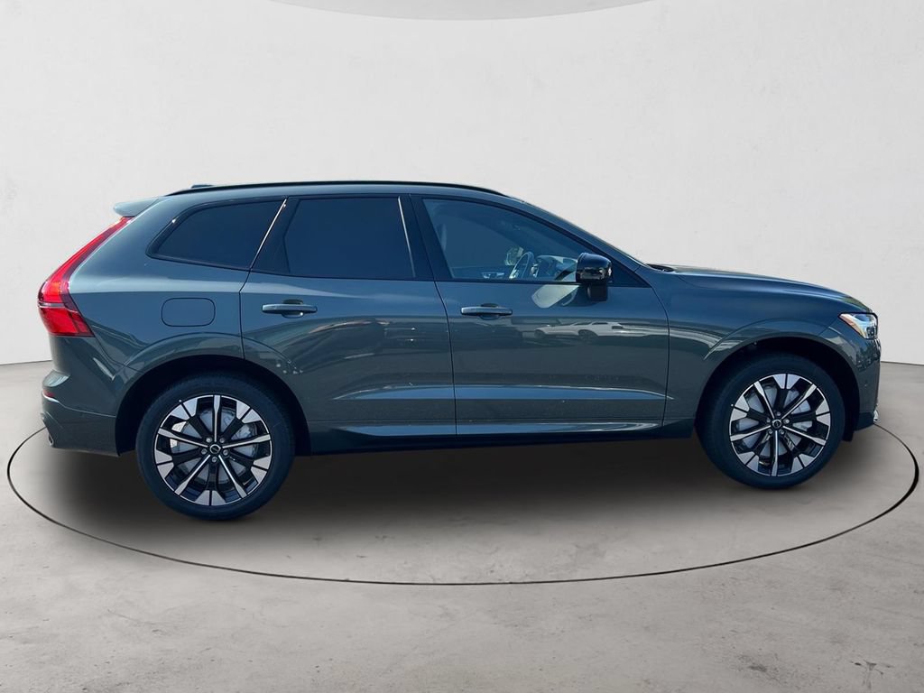 New 2026 Volvo XC60 T8 Plus w/ Protection Package Premier AWD/4WD image 6