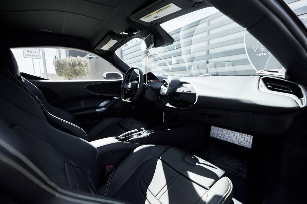 Used 2023 Ferrari SF90 Stradale image 44