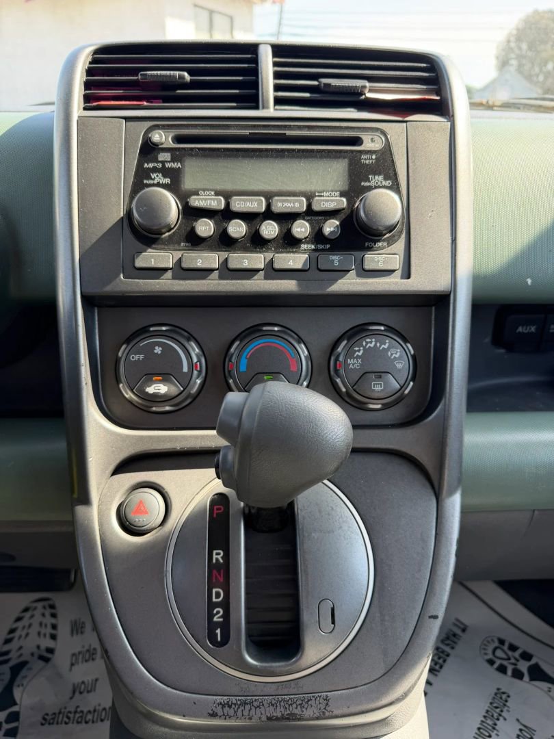 Used 2005 Honda Element EX image 22
