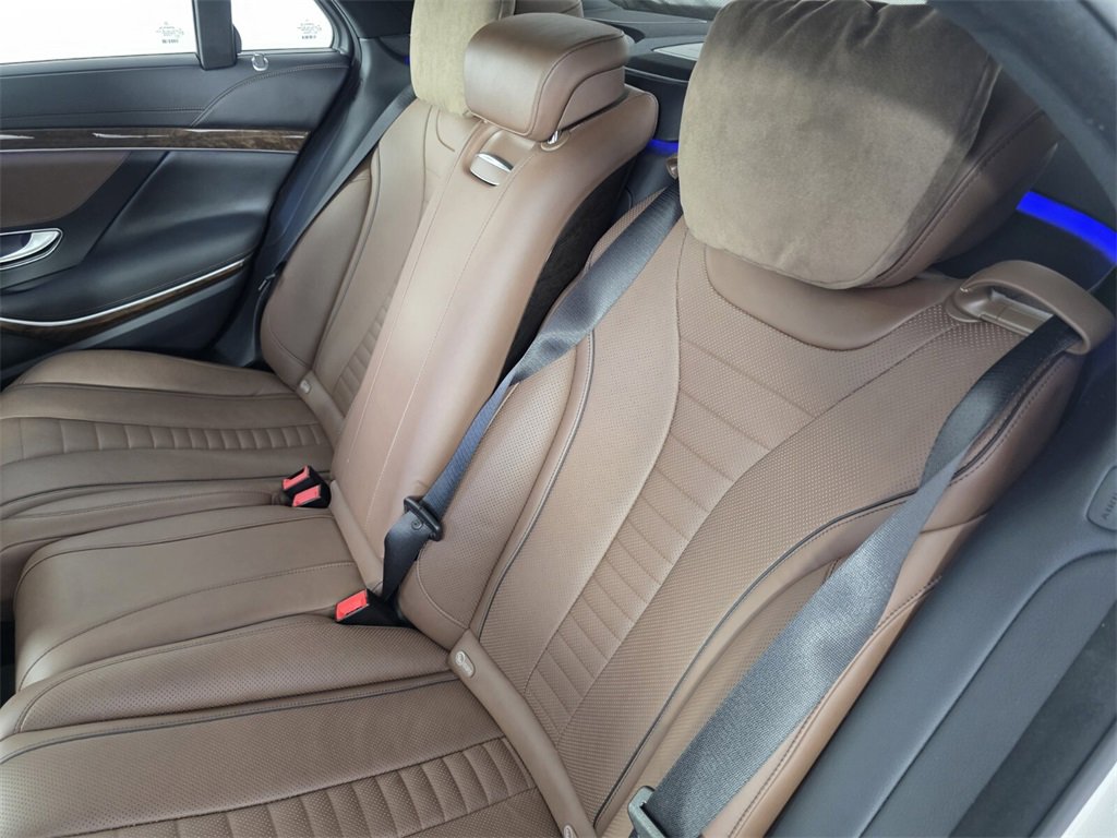 Used 2016 Mercedes-Benz S 550 Sedan image 14