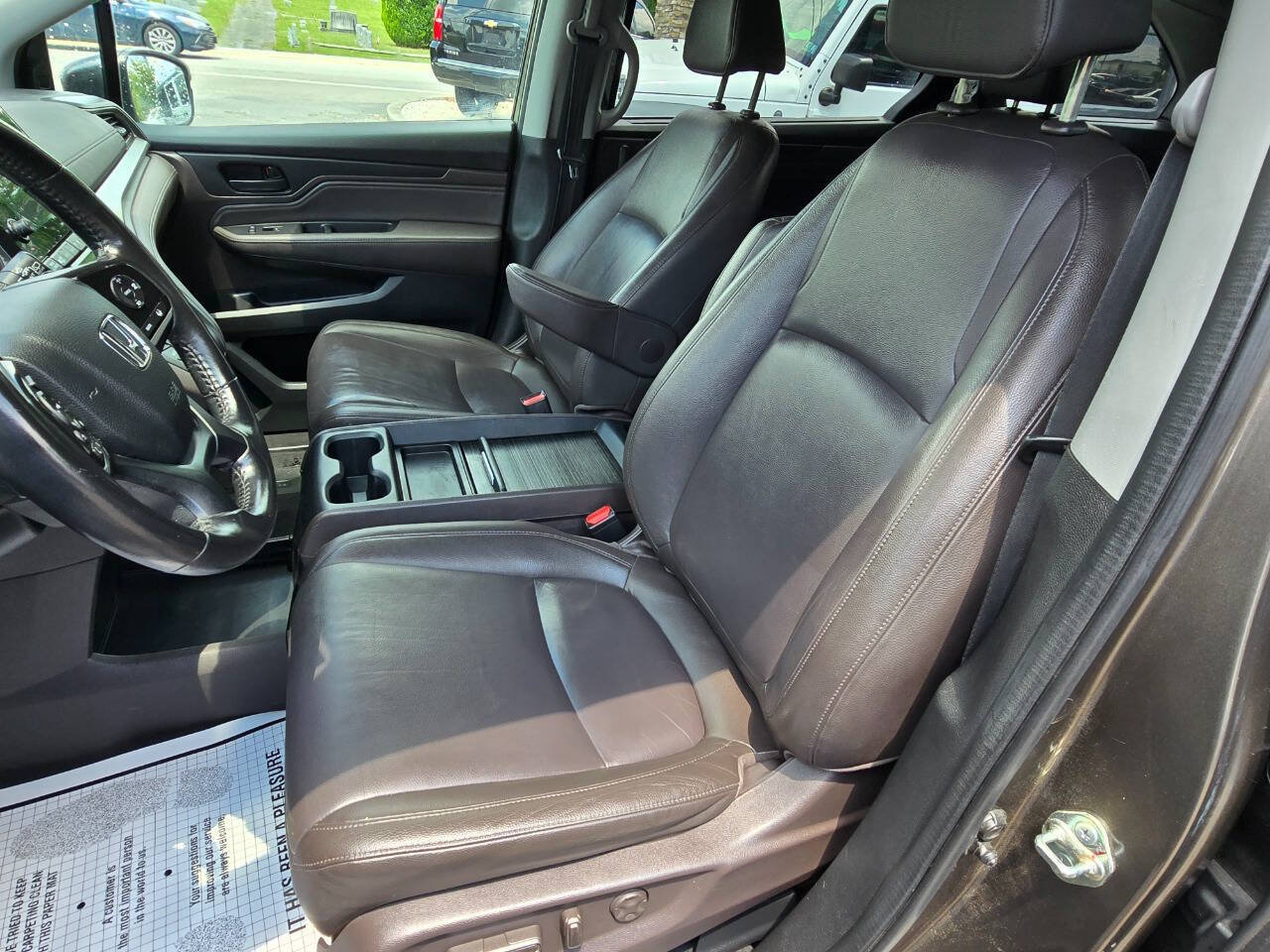 Used 2018 Honda Odyssey Touring image 11