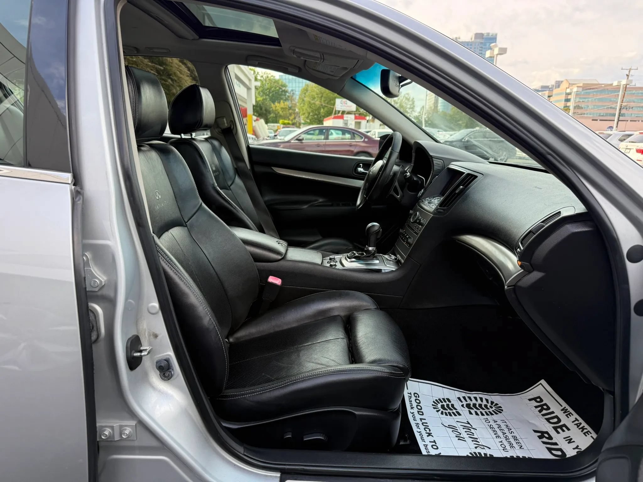 Used 2011 INFINITI G37 x Sedan w/ Premium Pkg AWD/4WD image 33