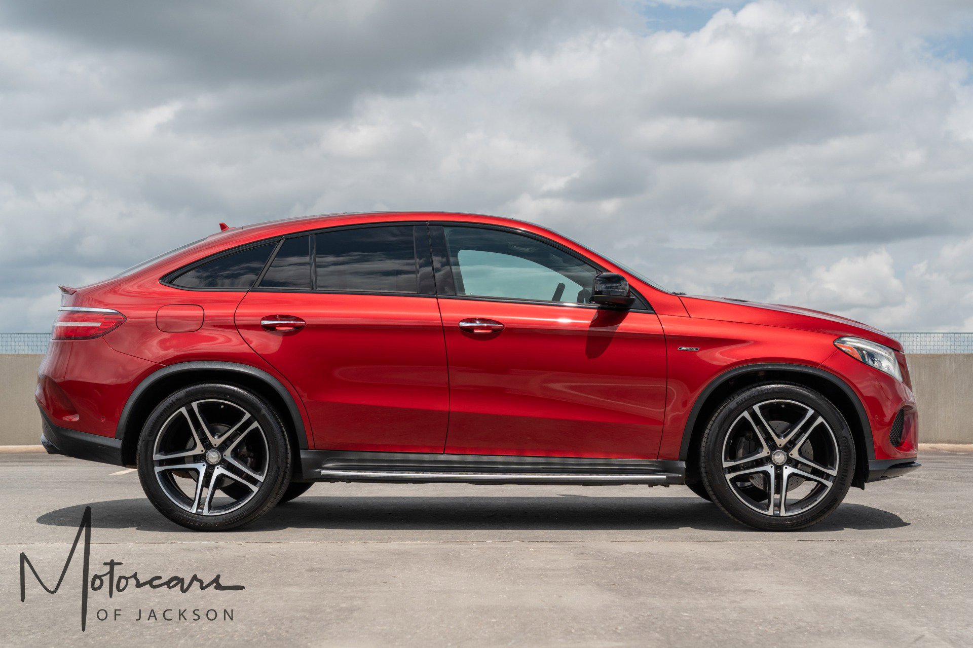 Used 2016 Mercedes-Benz GLE 450 4MATIC Coupe w/ Parking Assist Package image 5