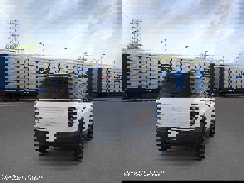 New 2026 Ford Bronco Sport Outer Banks image 8