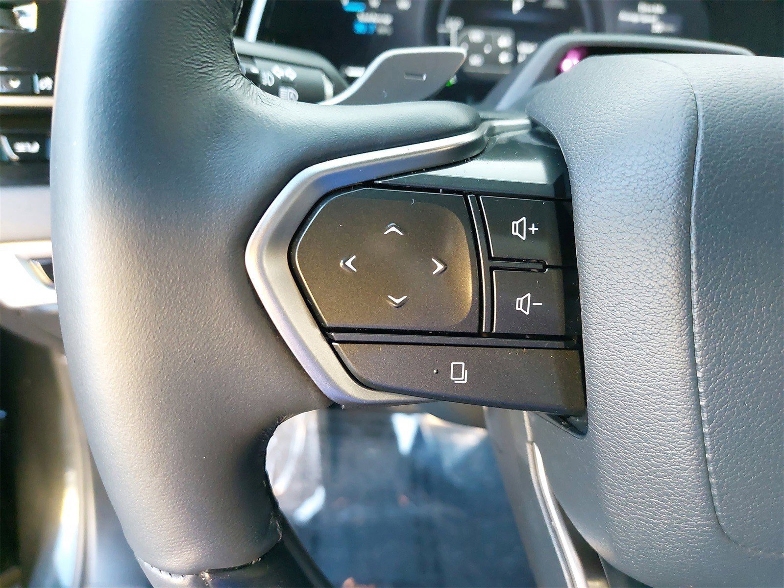 Used 2025 Lexus RX 350 image 18