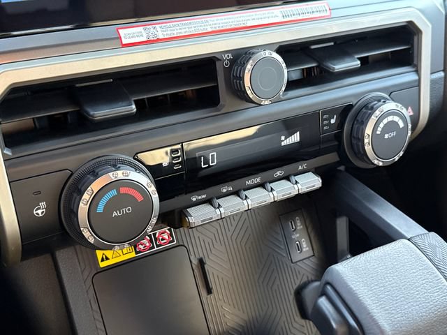 Used 2026 Toyota Tacoma TRD Sport w/ TRD Sport Upgrade Package RWD image 27