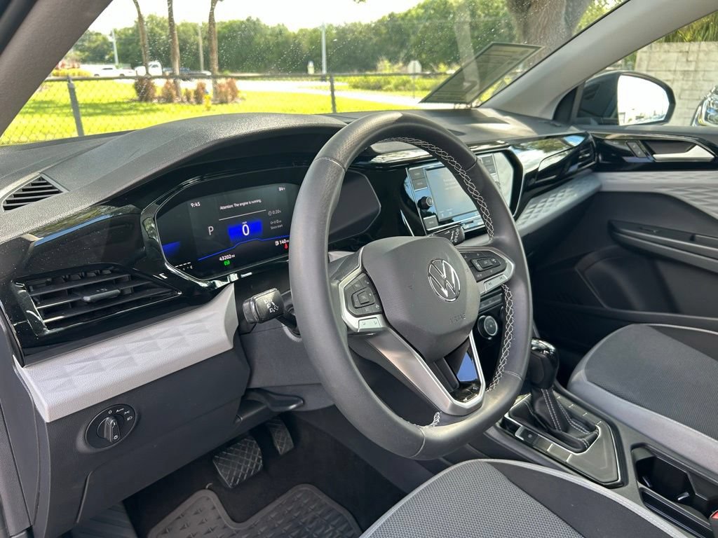 Certified 2023 Volkswagen Taos S FWD image 18