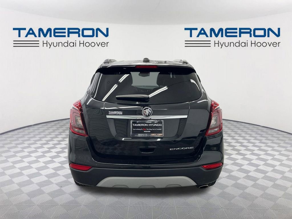 Used 2019 Buick Encore Preferred image 4