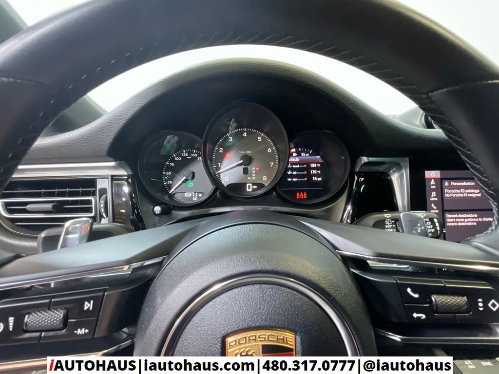 Used 2022 Porsche Macan S image 19