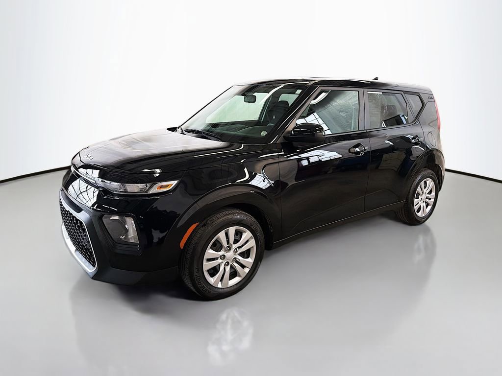 Used 2022 Kia Soul LX image 5