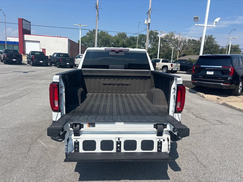 Used 2020 GMC Sierra 1500 Denali w/ Denali Ultimate Package AWD/4WD image 30