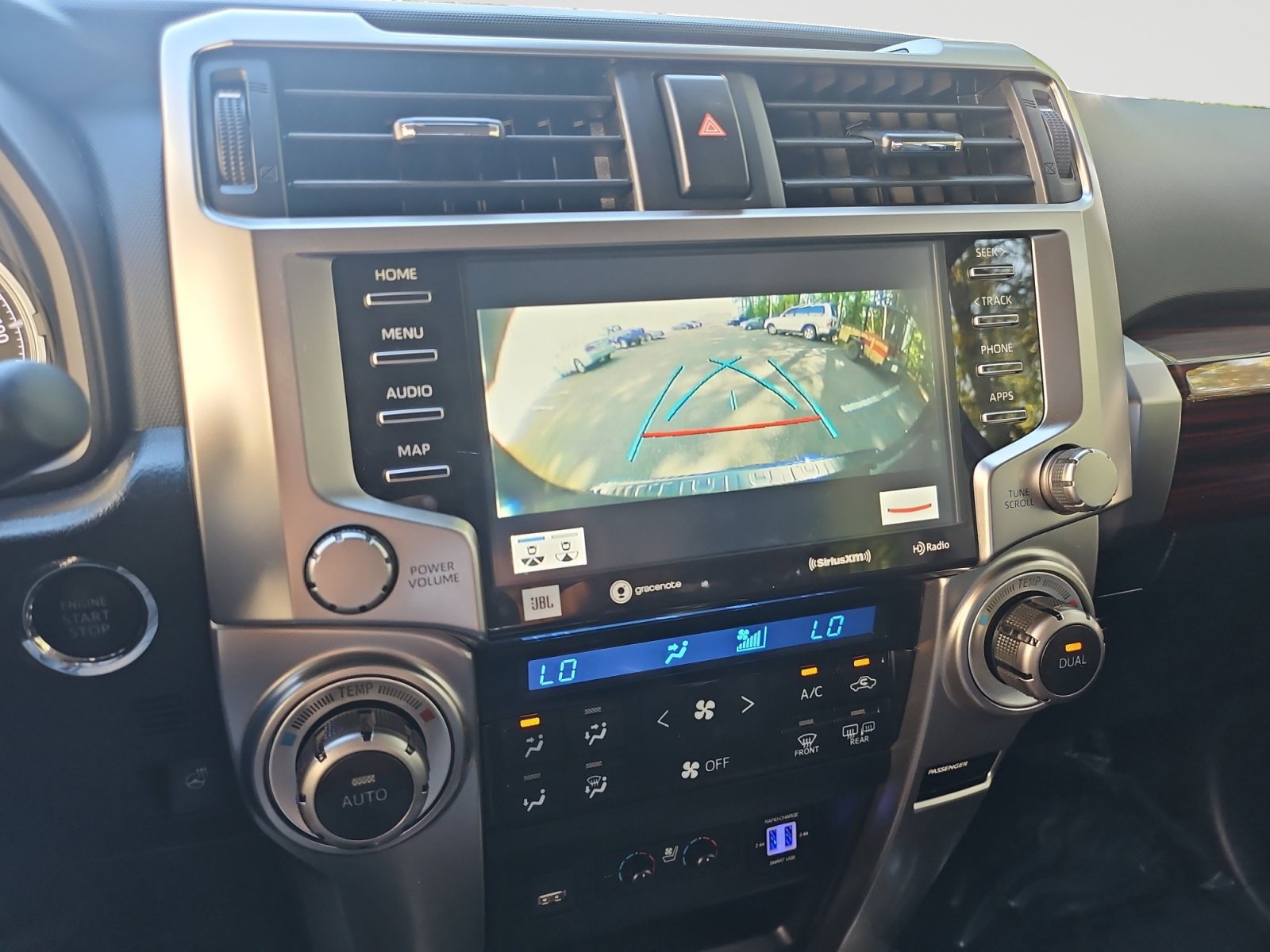 Used 2024 Toyota 4Runner Limited AWD/4WD image 28