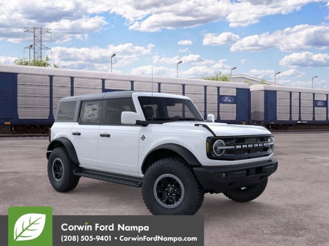 New 2026 Ford Bronco Outer Banks w/ Sasquatch Package