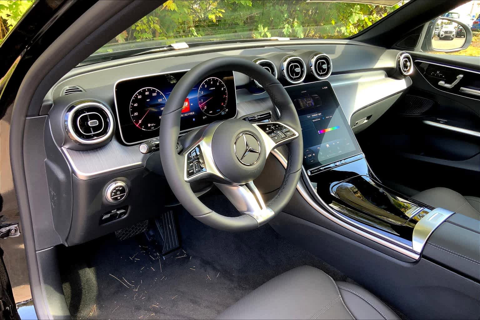 New 2025 Mercedes-Benz C 300 4MATIC Sedan image 9
