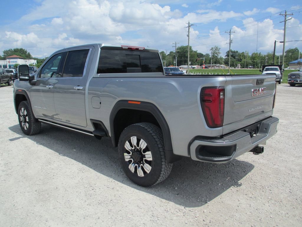 New 2026 GMC Sierra 2500 Denali w/ Denali Reserve Package AWD/4WD image 7