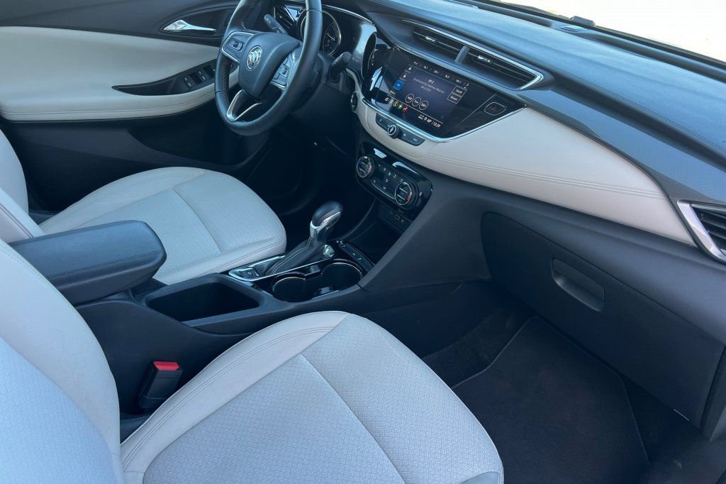 Used 2023 Buick Encore GX Select image 13