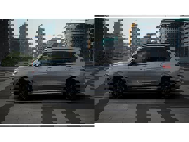 New 2026 BMW X7 xDrive40i w/ Executive Package image 4