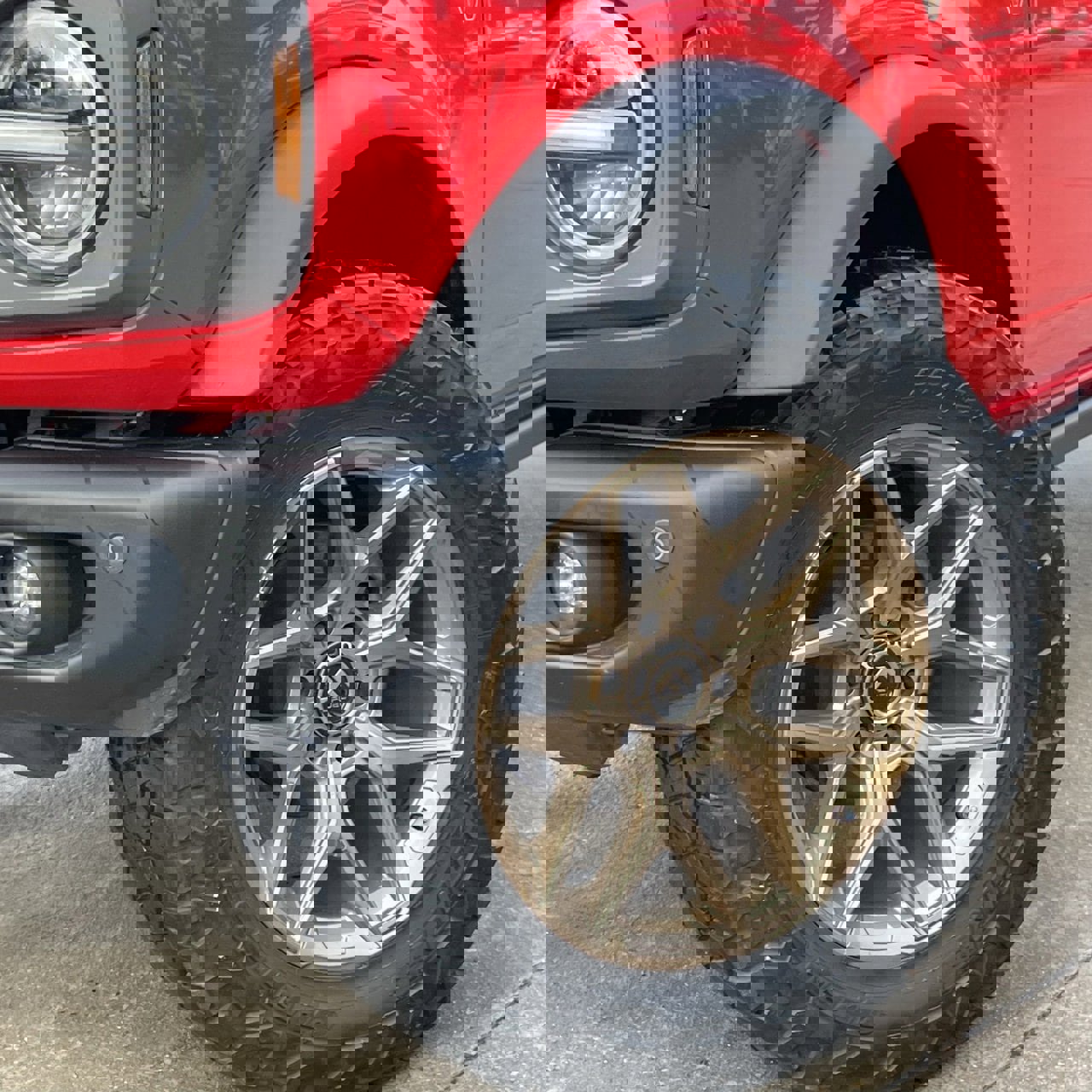 Used 2023 Ford Bronco Badlands image 8