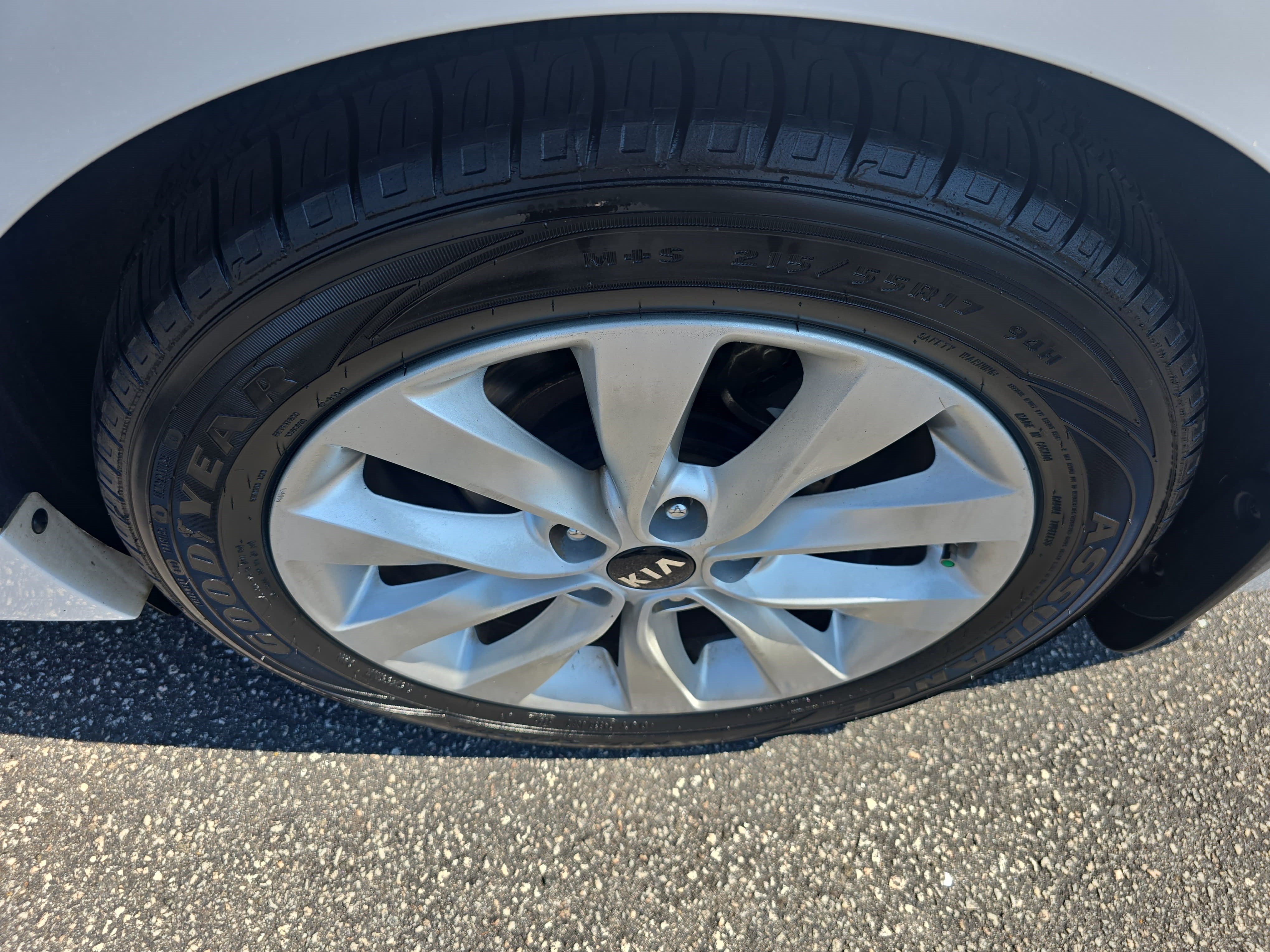 Used 2018 Kia Optima S FWD image 31