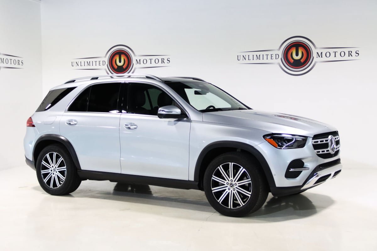 Used 2025 Mercedes-Benz GLE 350 4MATIC w/ Winter Package image 6