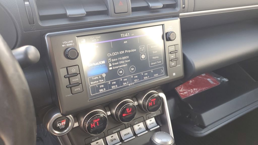 Used 2022 Toyota GR86 Premium w/ ALL Weather Mat Package (TMS) image 14