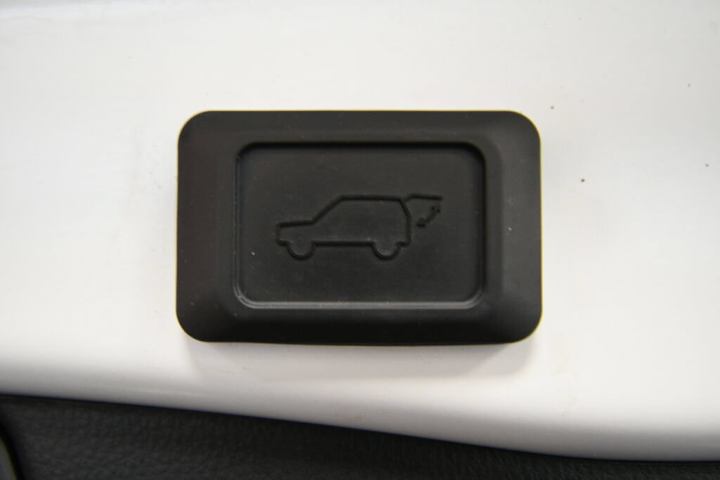 Certified 2023 Toyota RAV4 SE w/ Weather & Moonroof Package AWD/4WD image 25