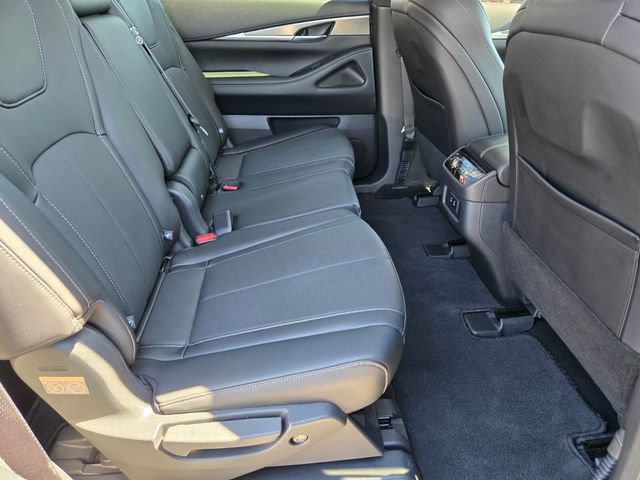 Certified 2026 INFINITI QX60 Pure w/ Cargo Package AWD/4WD image 16