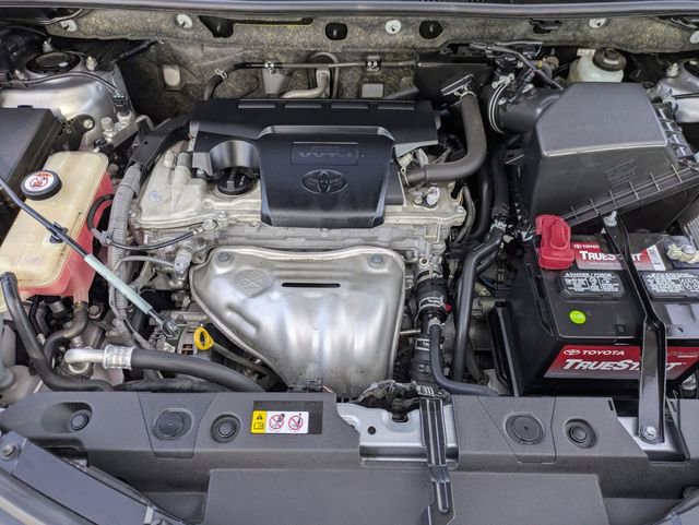 Used 2018 Toyota RAV4 XLE image 34