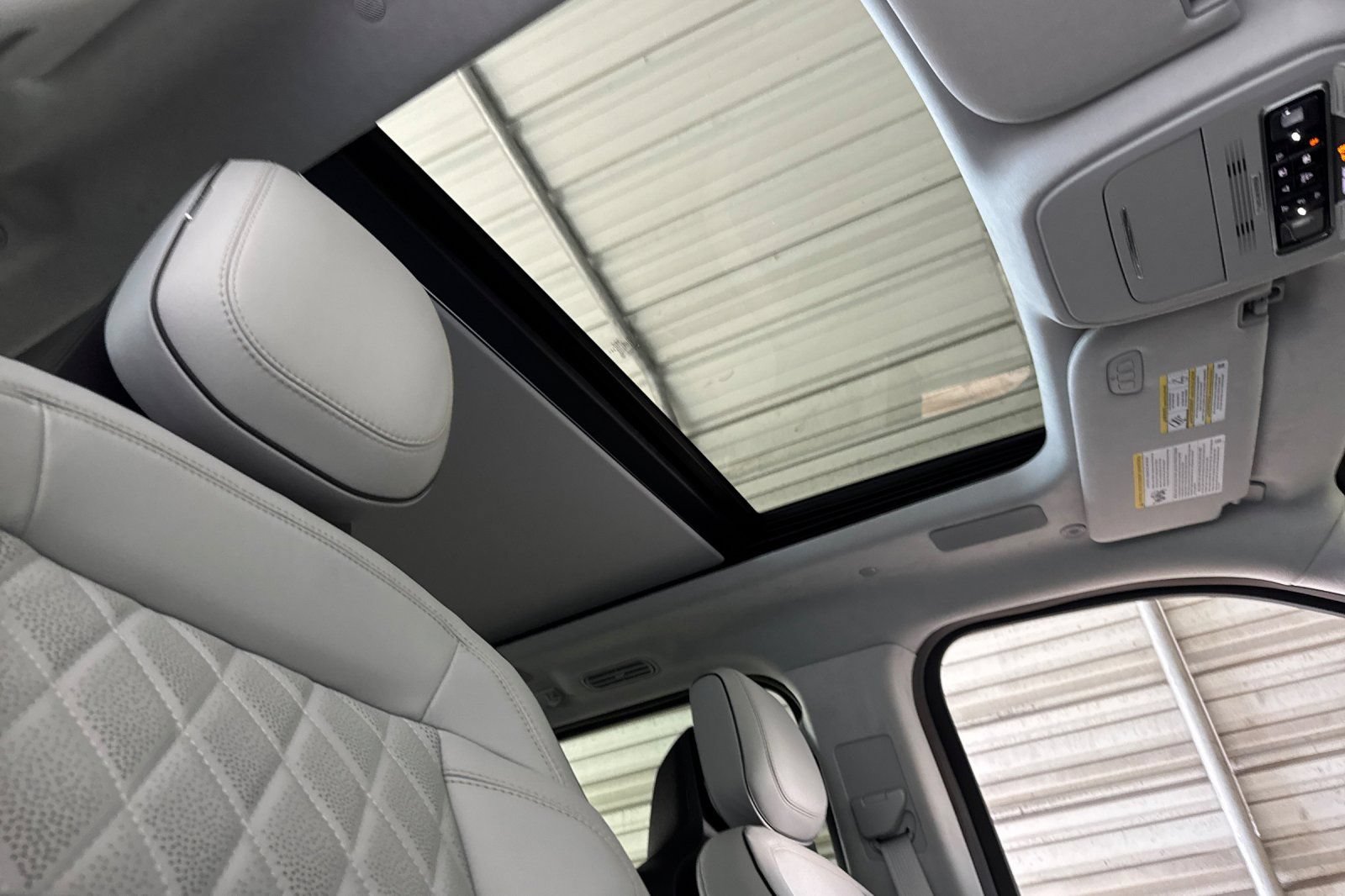 New 2026 Lincoln Navigator L Black Label AWD/4WD image 13