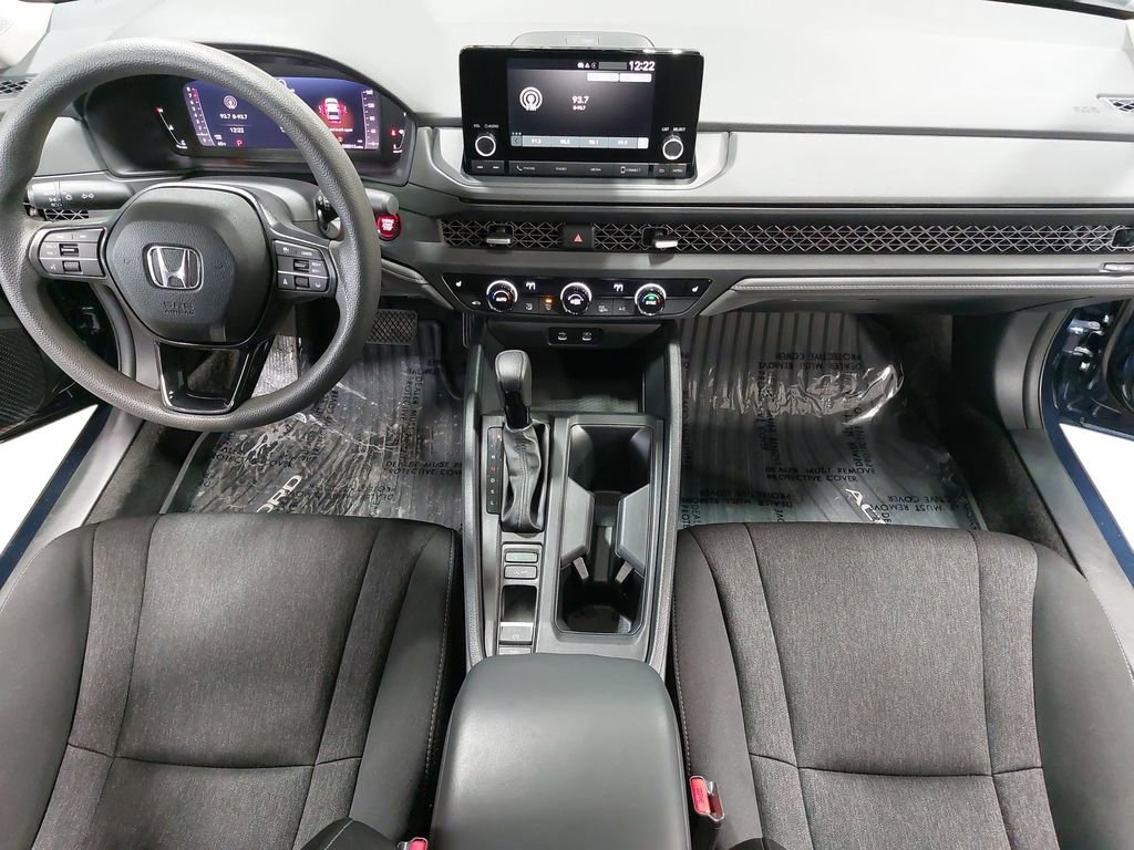 Used 2024 Honda Accord EX image 9