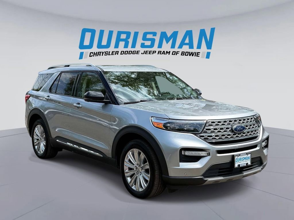 Used 2020 Ford Explorer Limited w/ Class III Trailer Tow Package AWD/4WD image 1