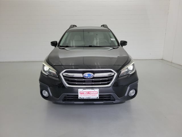 Used 2018 Subaru Outback 3.6R Limited w/ Popular Package #2 AWD/4WD image 3