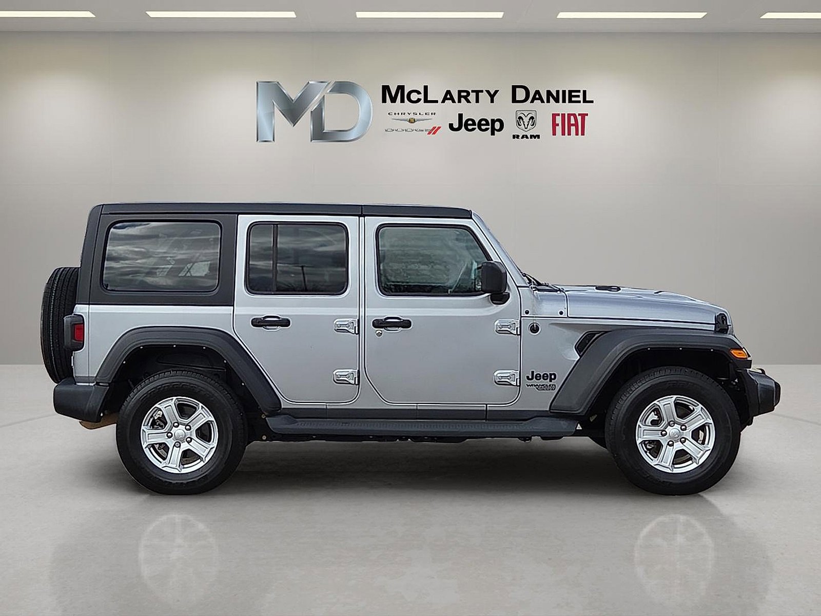 Used 2021 Jeep Wrangler Unlimited Sport image 6