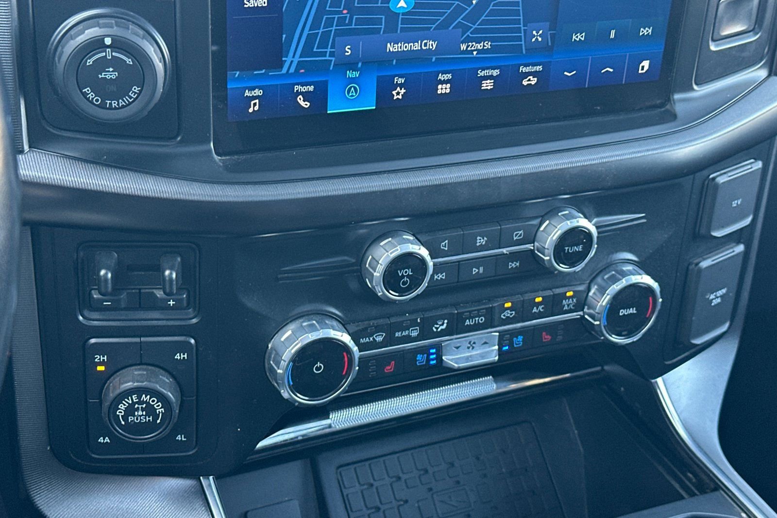 Used 2023 Ford F150 Platinum w/ Equipment Group 701A High image 22