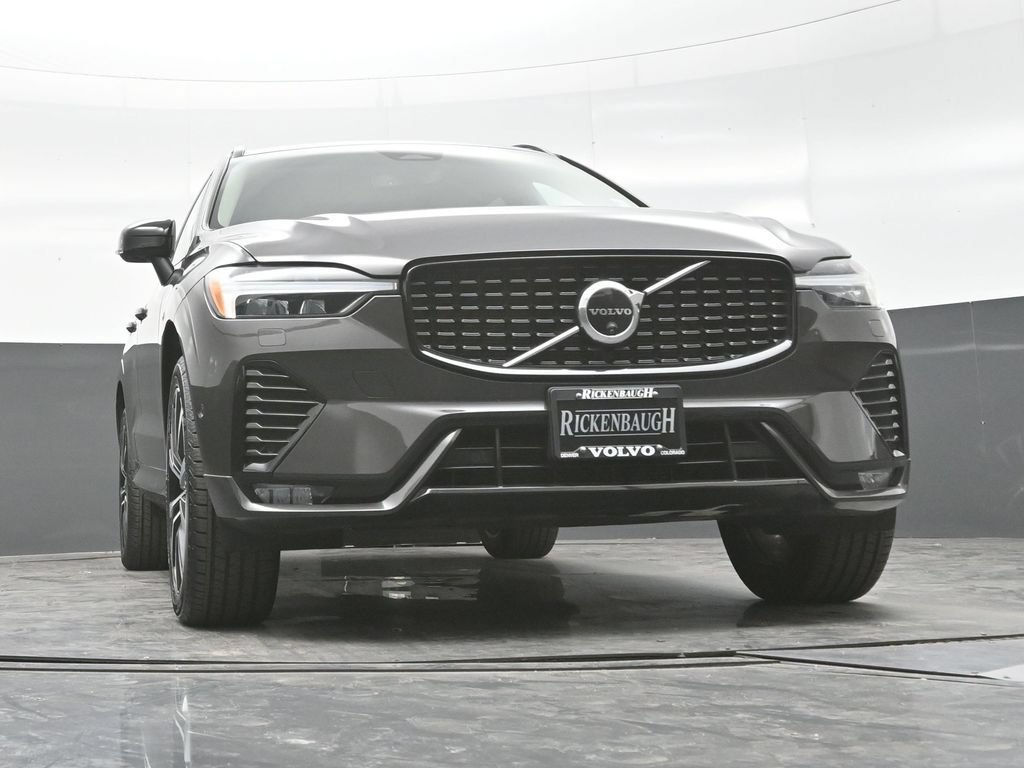 Used 2024 Volvo XC60 B5 Plus w/ Protection Package Premier AWD/4WD image 24