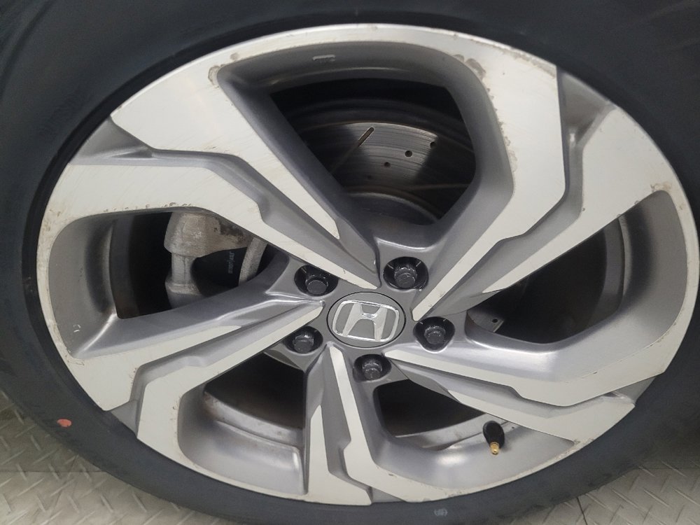 Used 2020 Honda Accord EX image 31