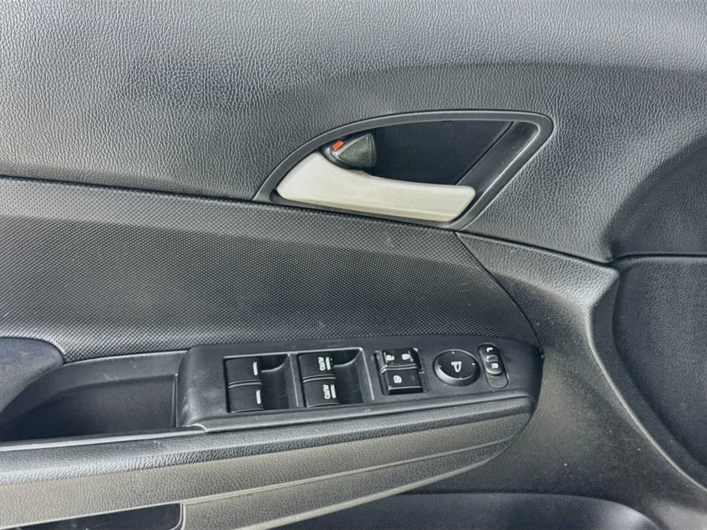 Used 2011 Honda Accord SE image 20
