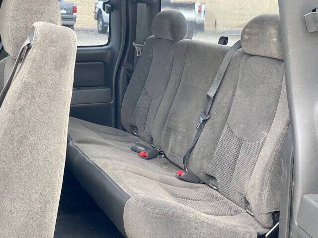 Used 2007 Chevrolet Silverado 1500 W/T RWD image 8