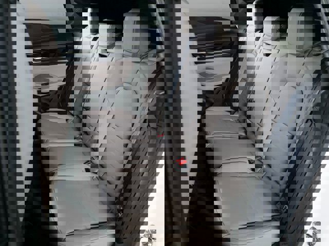 New 2026 Porsche Macan 4 Electric image 13